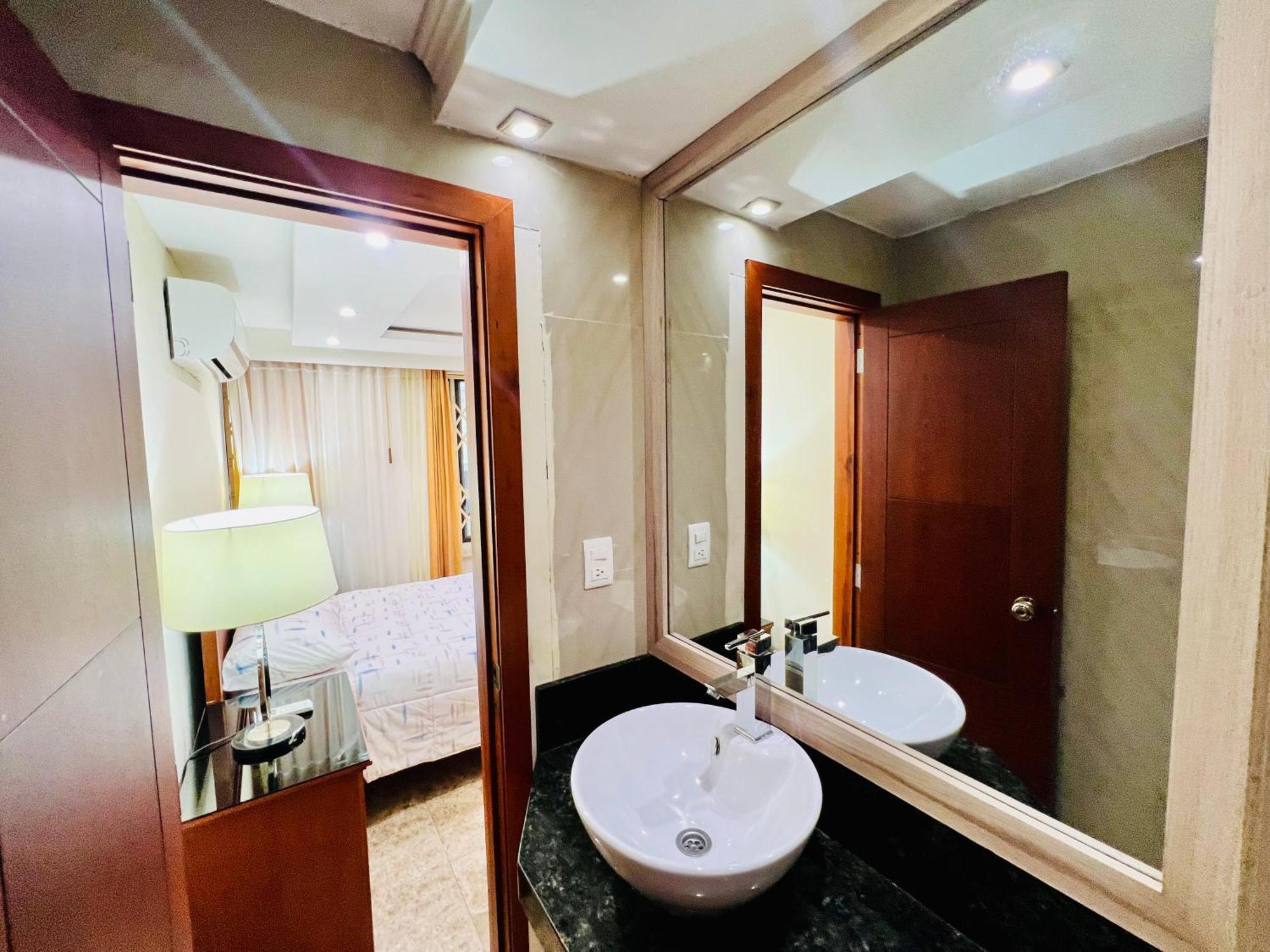 Sol Y Confort Suites Machala Exterior photo